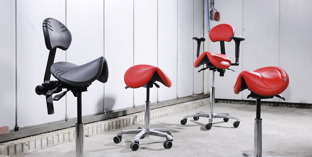 Ergonomische stoelen en tafels voor industrie